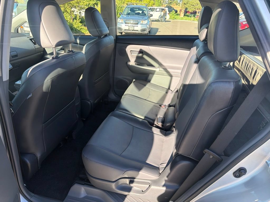 Used 2014 Toyota Prius V Five FWD image 20