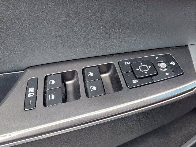 Used 2022 Kia EV6 Wind RWD image 22