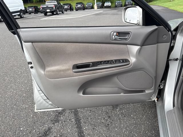 Used 2006 Toyota Camry LE FWD image 22