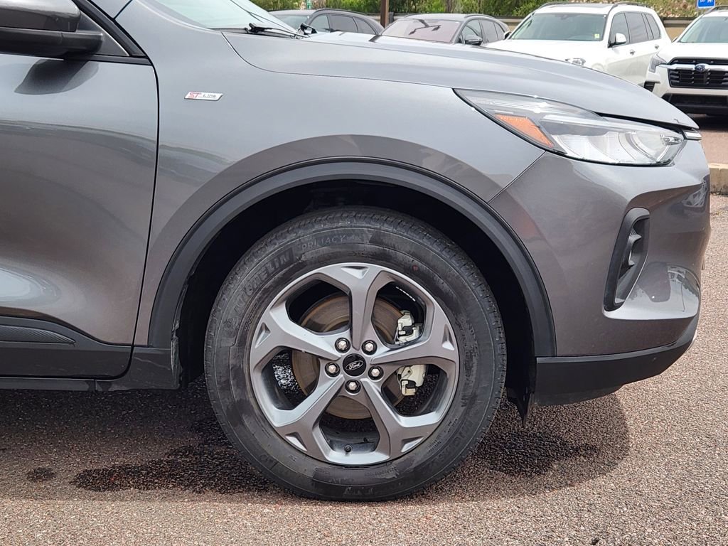 Used 2025 Ford Escape ST-Line Select AWD/4WD image 29