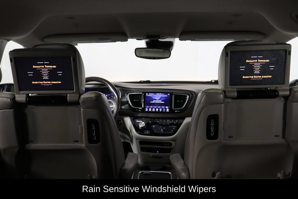 Used 2019 Chrysler Pacifica Touring-L Plus w/ Advanced Safetytec Group FWD image 25