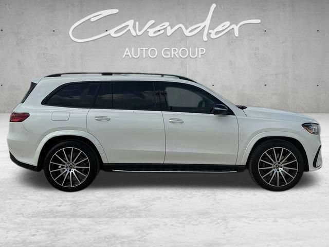 Used 2024 Mercedes-Benz GLS 580 4MATIC w/ Warmth & Comfort Package image 6