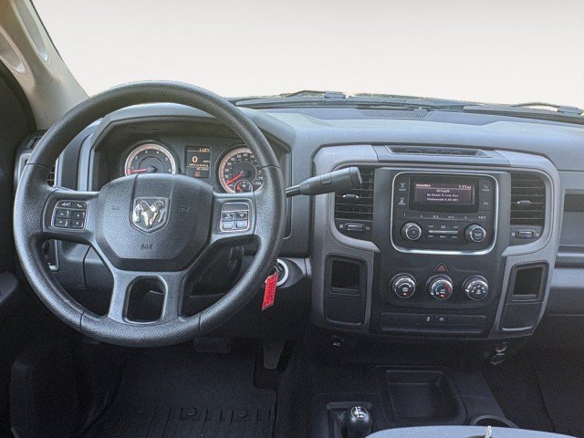 Used 2017 RAM 2500 Tradesman w/ Chrome Appearance Group AWD/4WD image 6