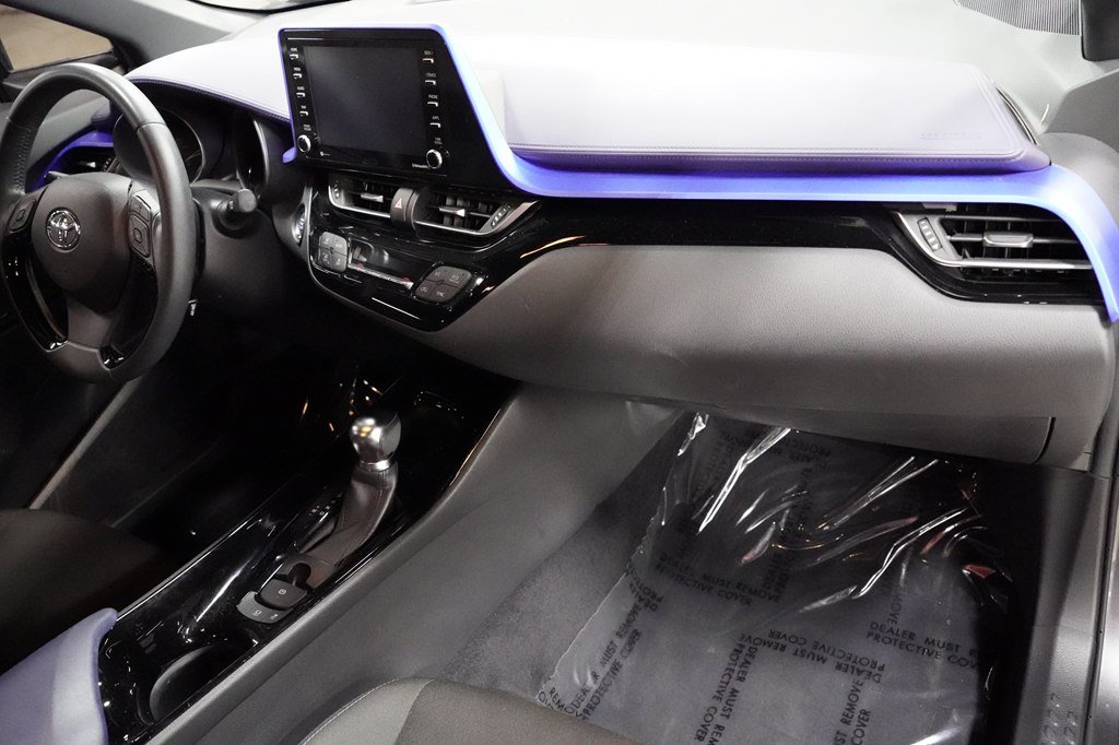 Used 2021 Toyota C-HR XLE FWD image 24