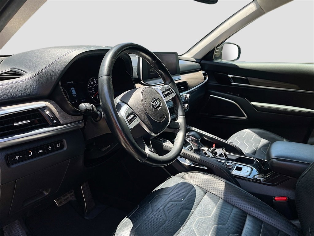 Used 2022 Kia Telluride SX w/ SX Prestige Package image 9