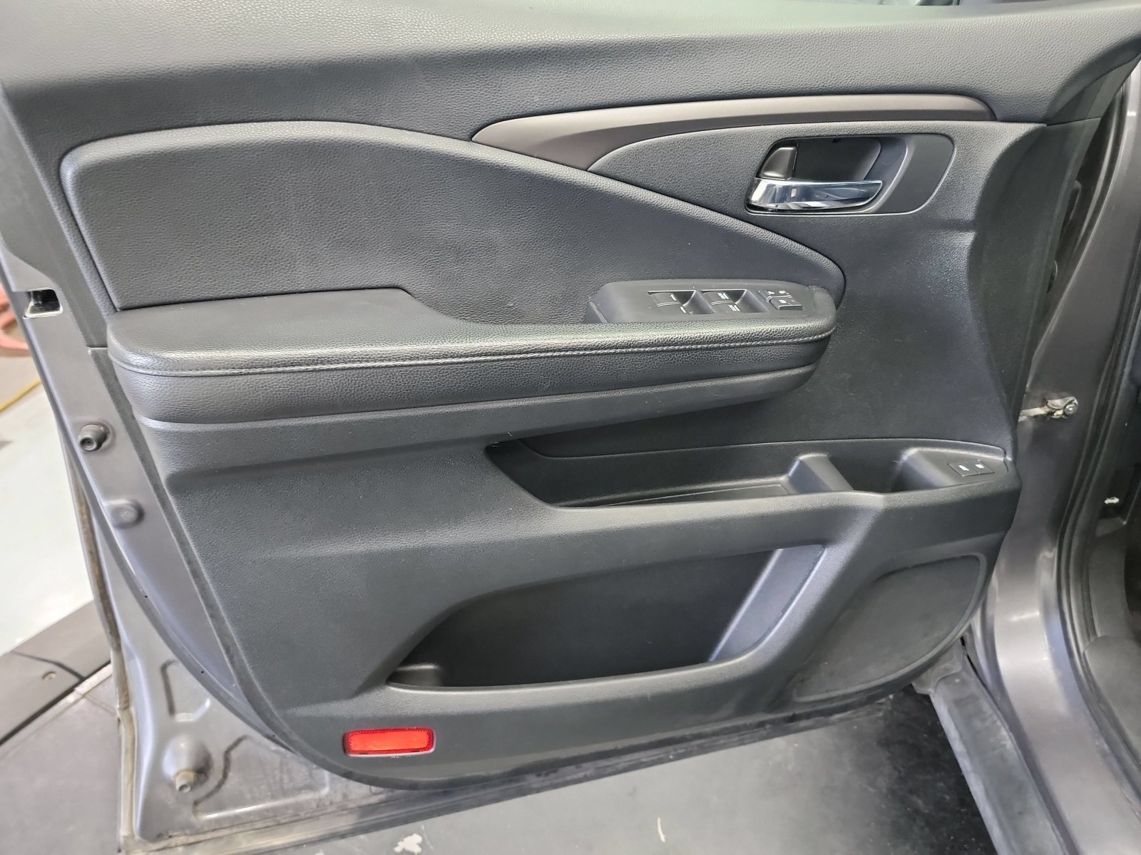 Used 2018 Honda Pilot EX-L image 13