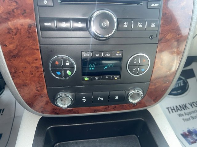 Used 2011 Chevrolet Suburban LT w/ Luxury Package image 20