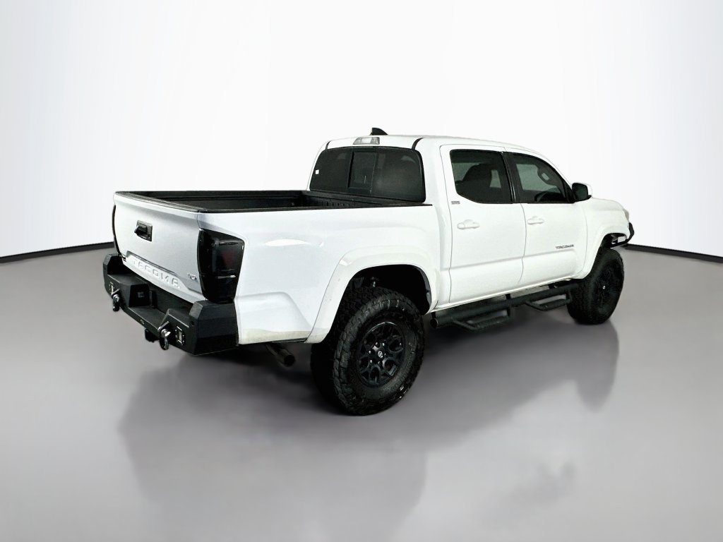 Used 2021 Toyota Tacoma SR5 RWD image 7