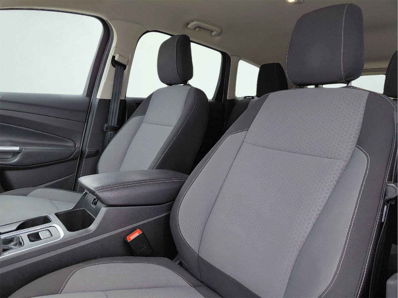 Used 2018 Ford Escape SE w/ Ford Safe & Smart Package image 11