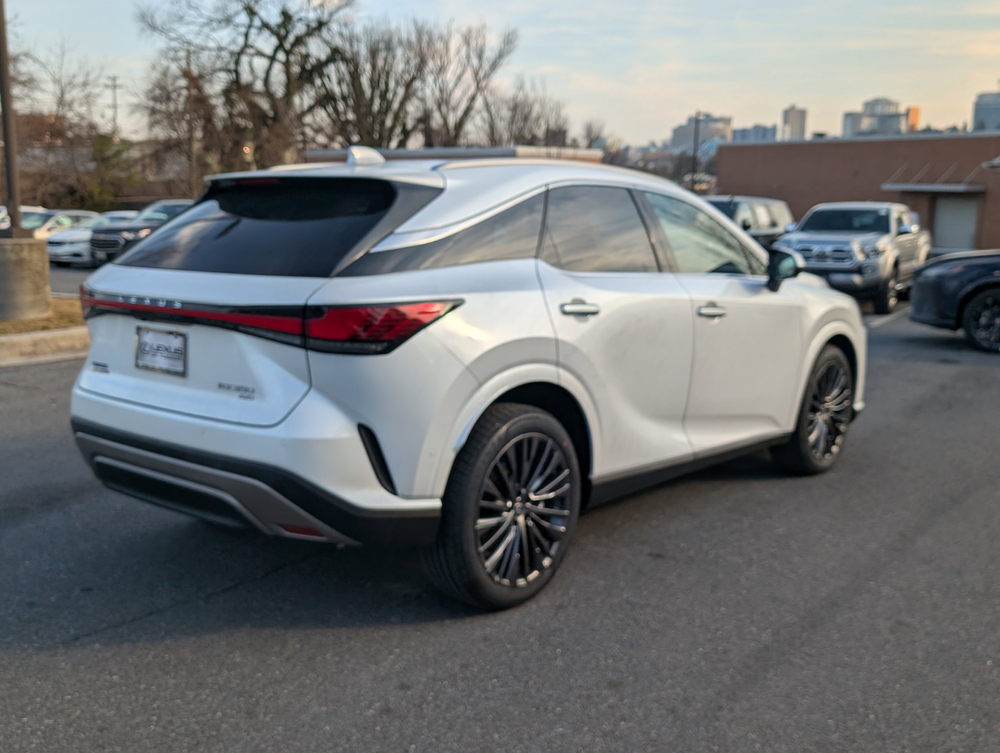 New 2026 Lexus RX 350 w/ Convenience Package AWD/4WD image 2
