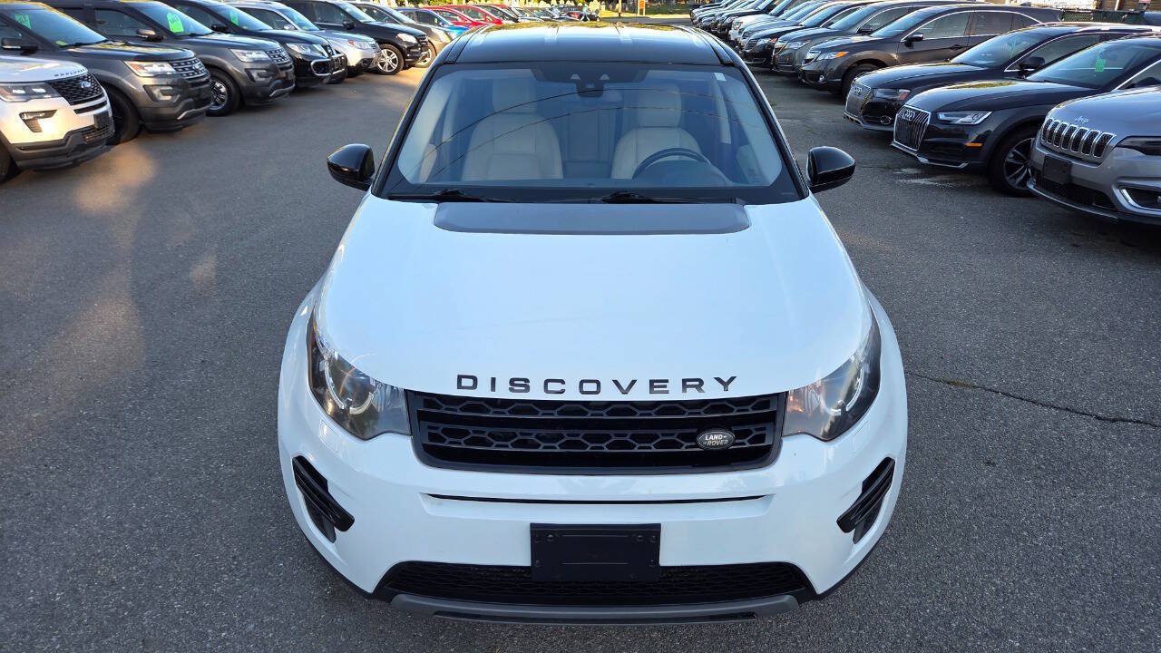 Used 2017 Land Rover Discovery Sport SE AWD/4WD image 4