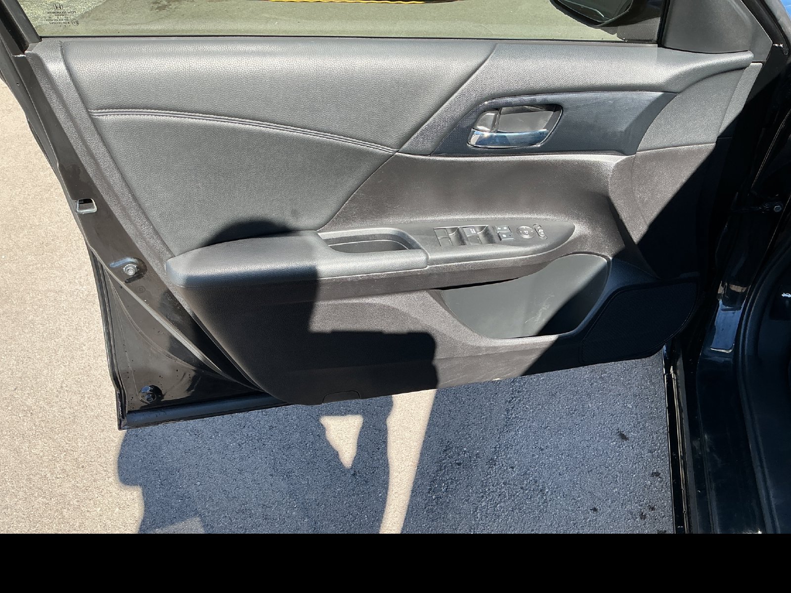 Used 2015 Honda Accord Sport image 10