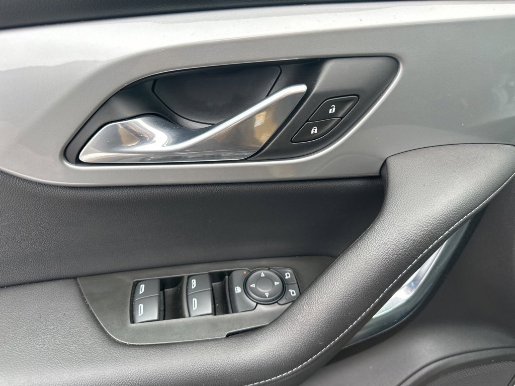 Used 2019 Chevrolet Blazer LT w/ Sun and Wheels Package image 16