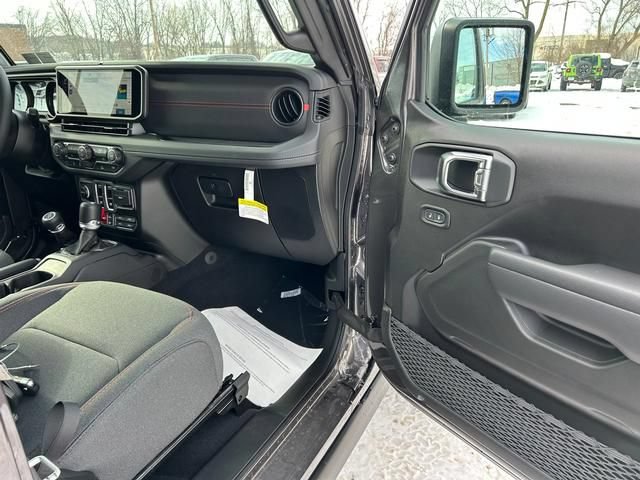 New 2025 Jeep Wrangler Rubicon AWD/4WD image 28