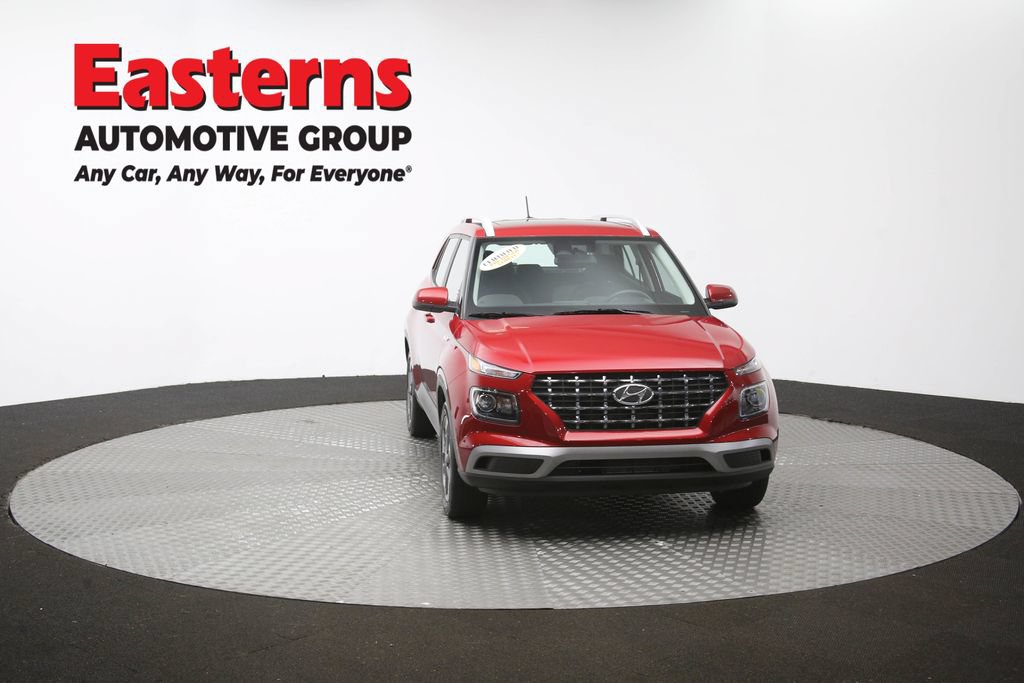 Used 2025 Hyundai Venue SEL FWD image 53