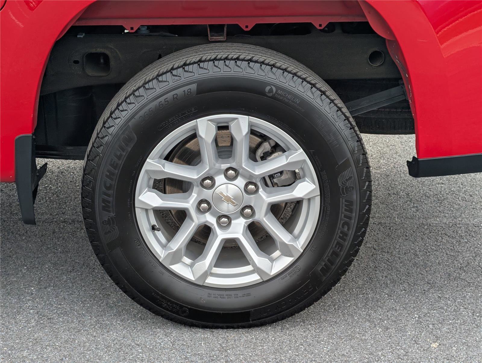 Used 2023 Chevrolet Silverado 1500 LT image 10