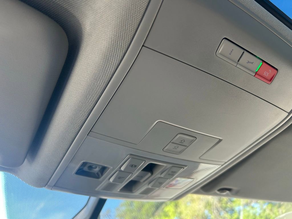Used 2022 Volkswagen Atlas SE w/ Panoramic Sunroof Package FWD image 61