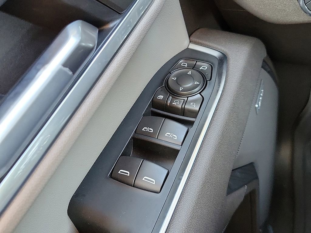 New 2026 GMC Sierra 2500 SLT w/ SLT Premium Package image 14