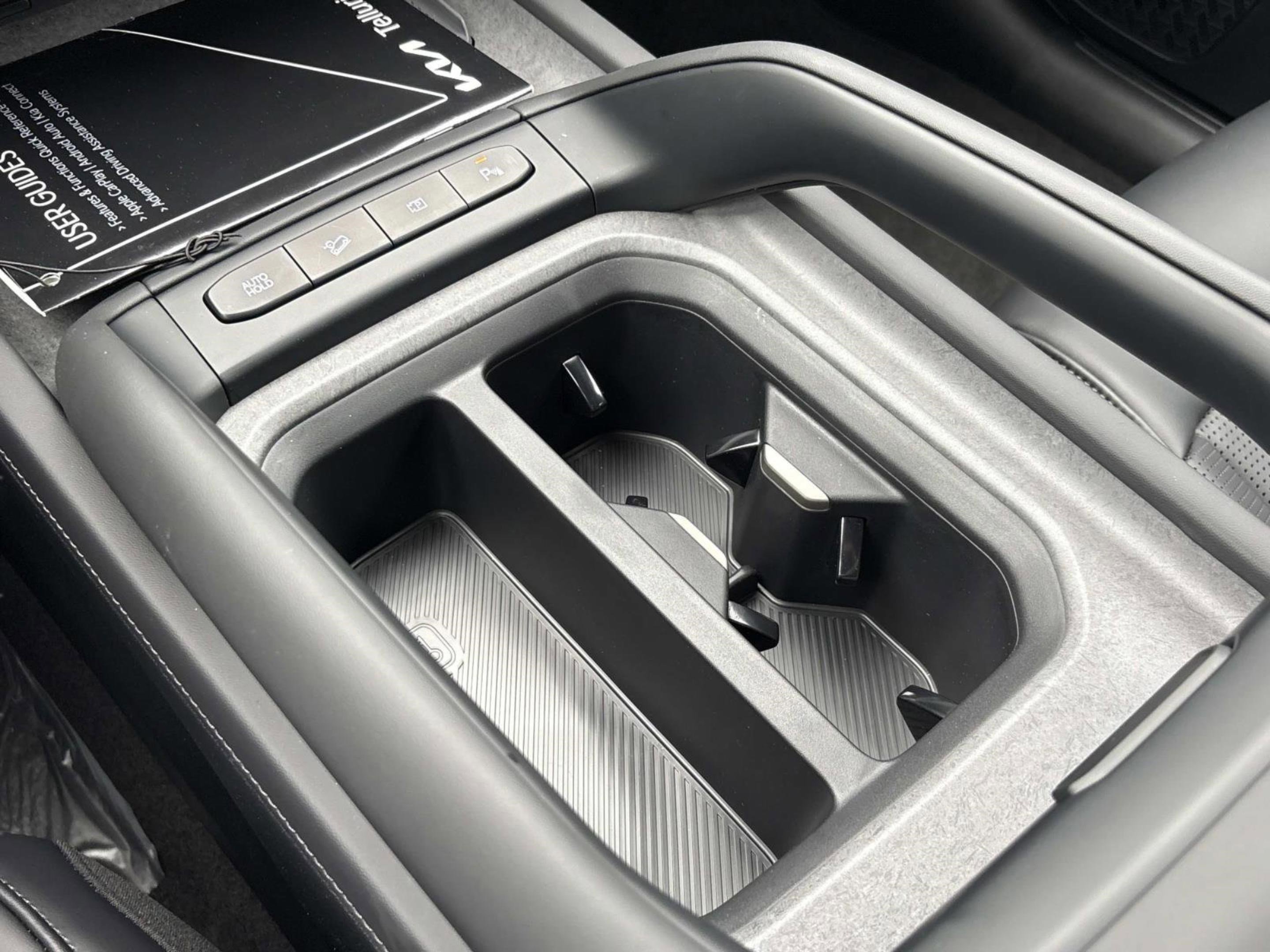 New 2027 Kia Telluride S image 33