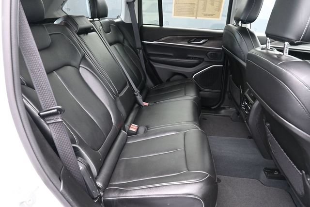 Used 2023 Jeep Grand Cherokee 4WD 4xe image 29