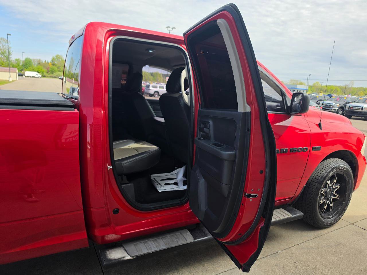 Used 2012 RAM 1500 Express RWD image 14
