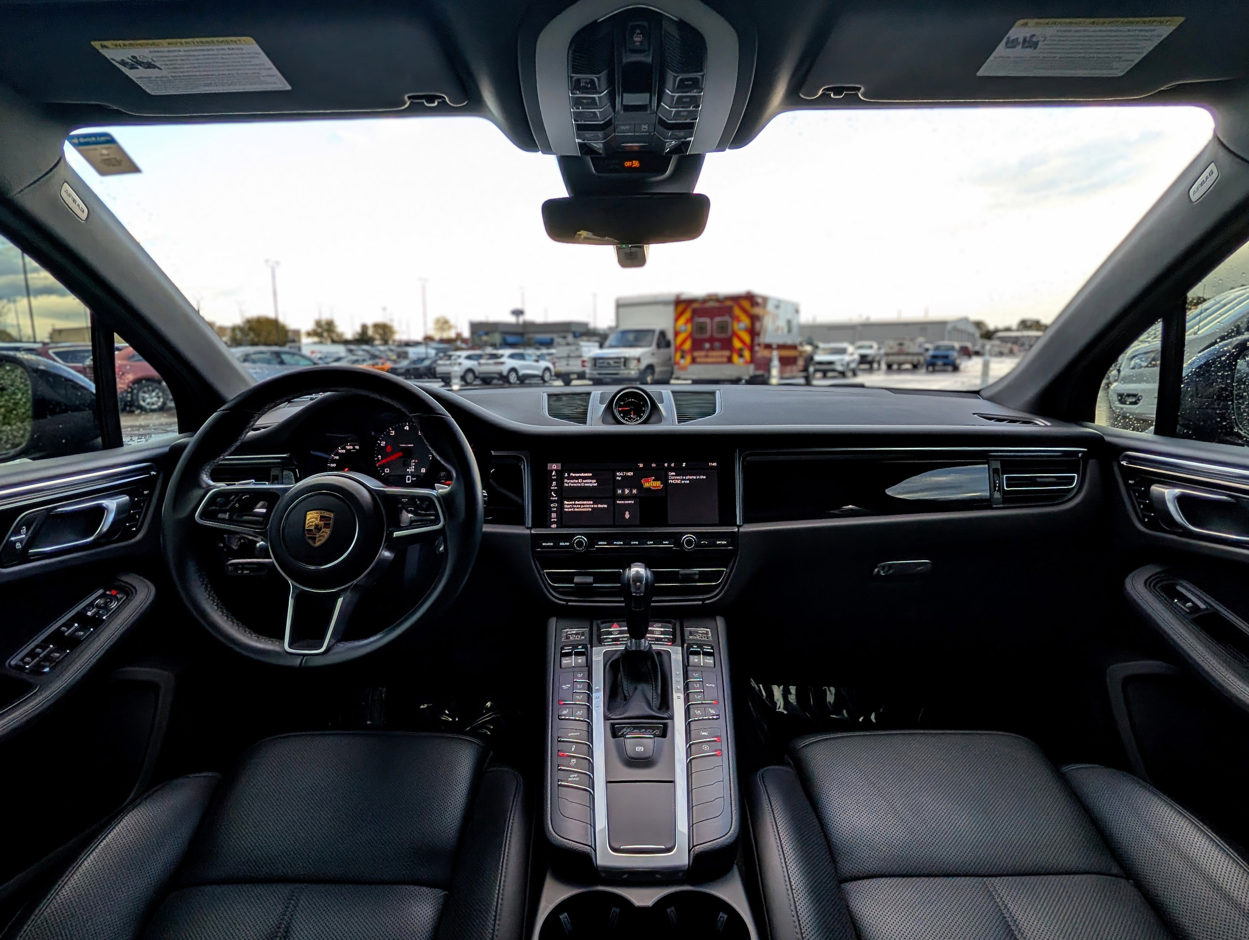 Used 2020 Porsche Macan S image 13