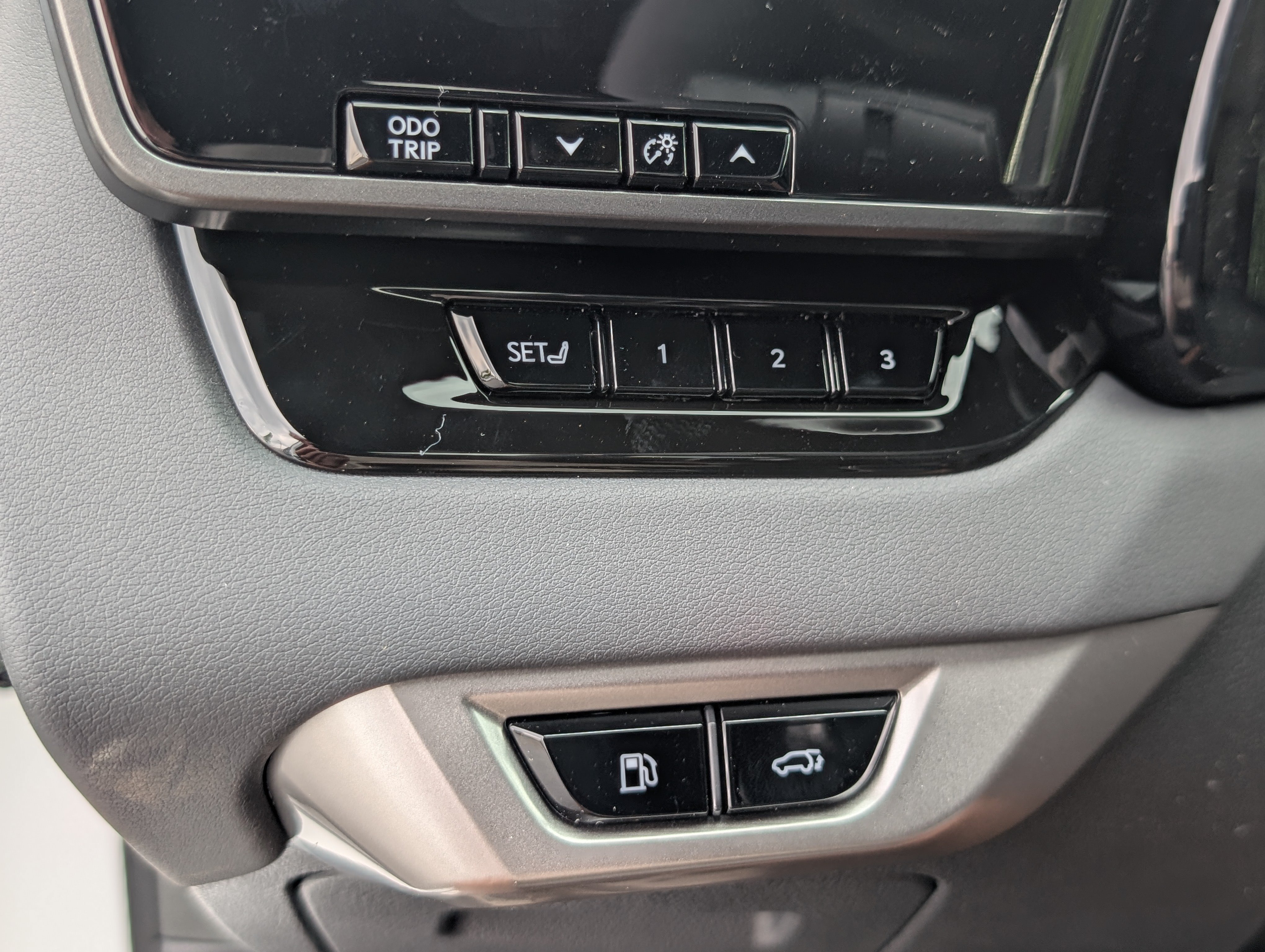 New 2026 Lexus RX 350 F Sport w/ Convenience Package AWD/4WD image 19