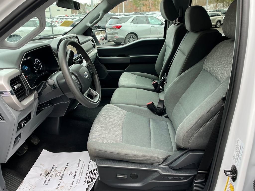Used 2023 Ford F150 XLT image 9