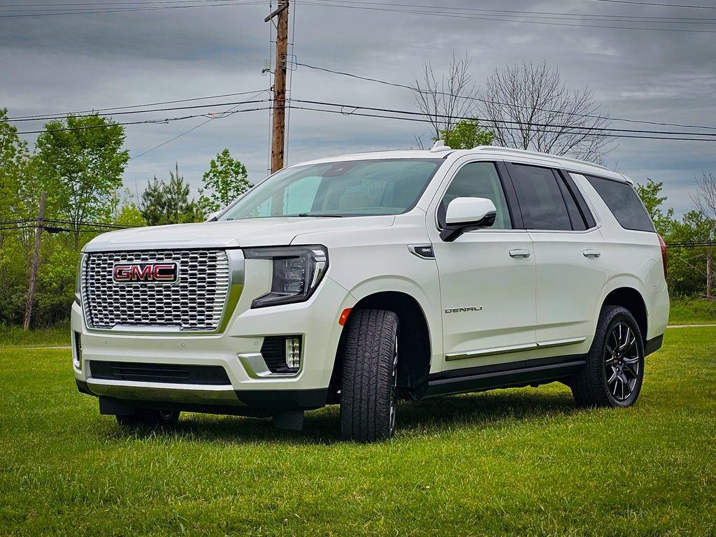 Used 2023 GMC Yukon Denali AWD/4WD image 7