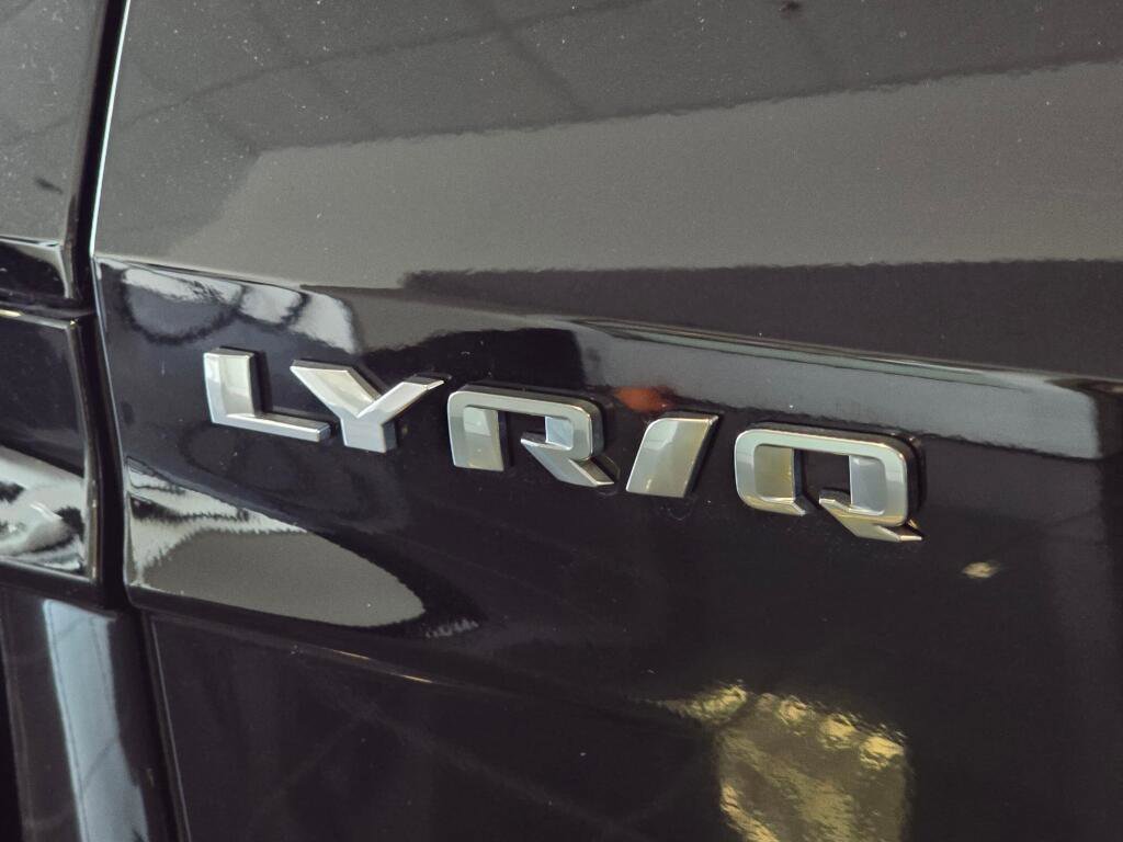 New 2026 Cadillac Lyriq V image 29