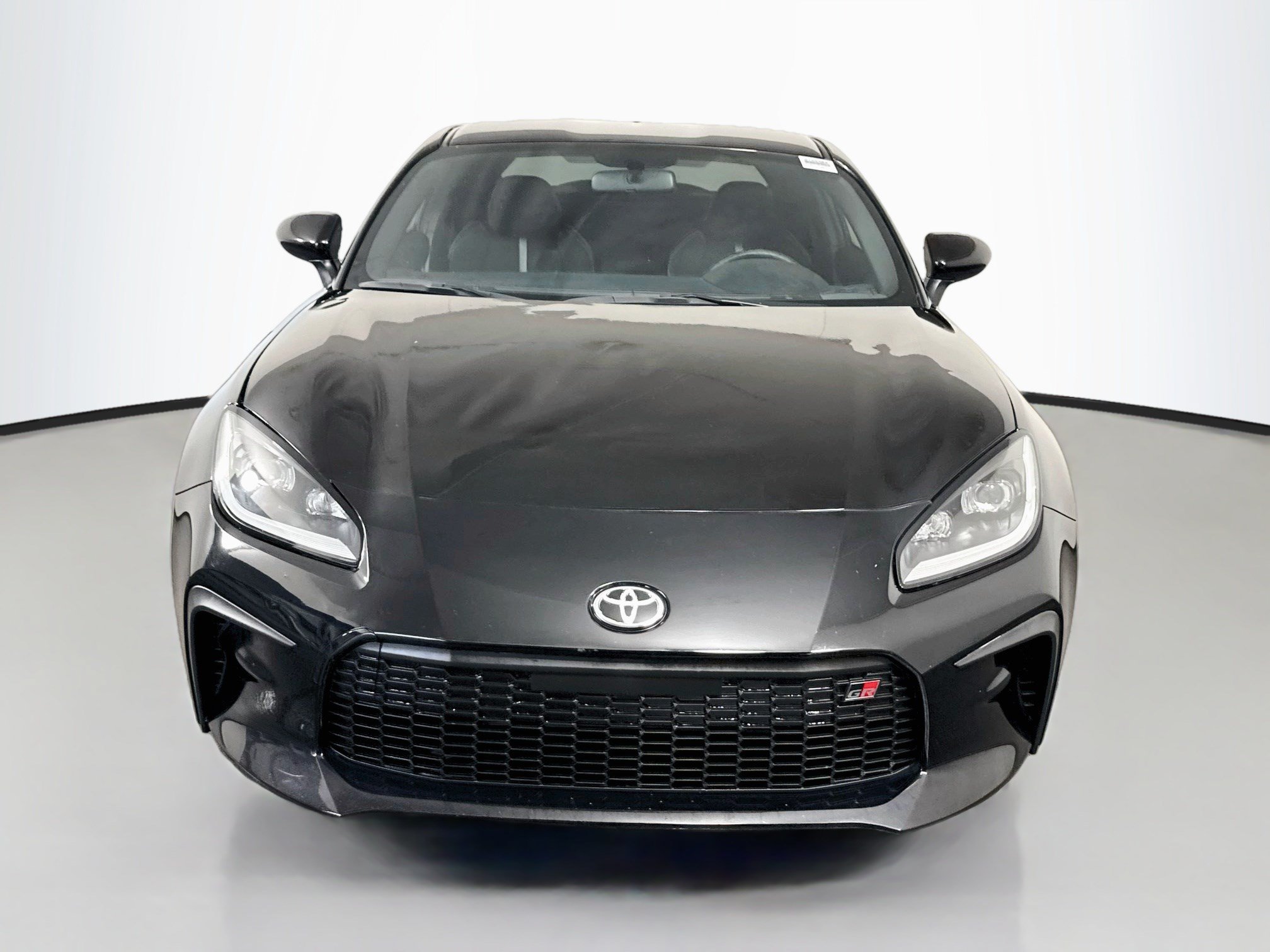 Used 2023 Toyota GR86 Premium RWD image 2