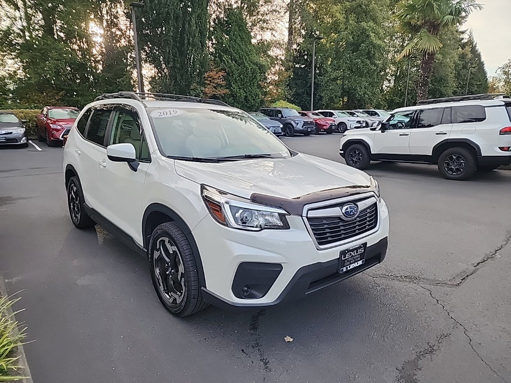 Used 2019 Subaru Forester Premium AWD/4WD image 6