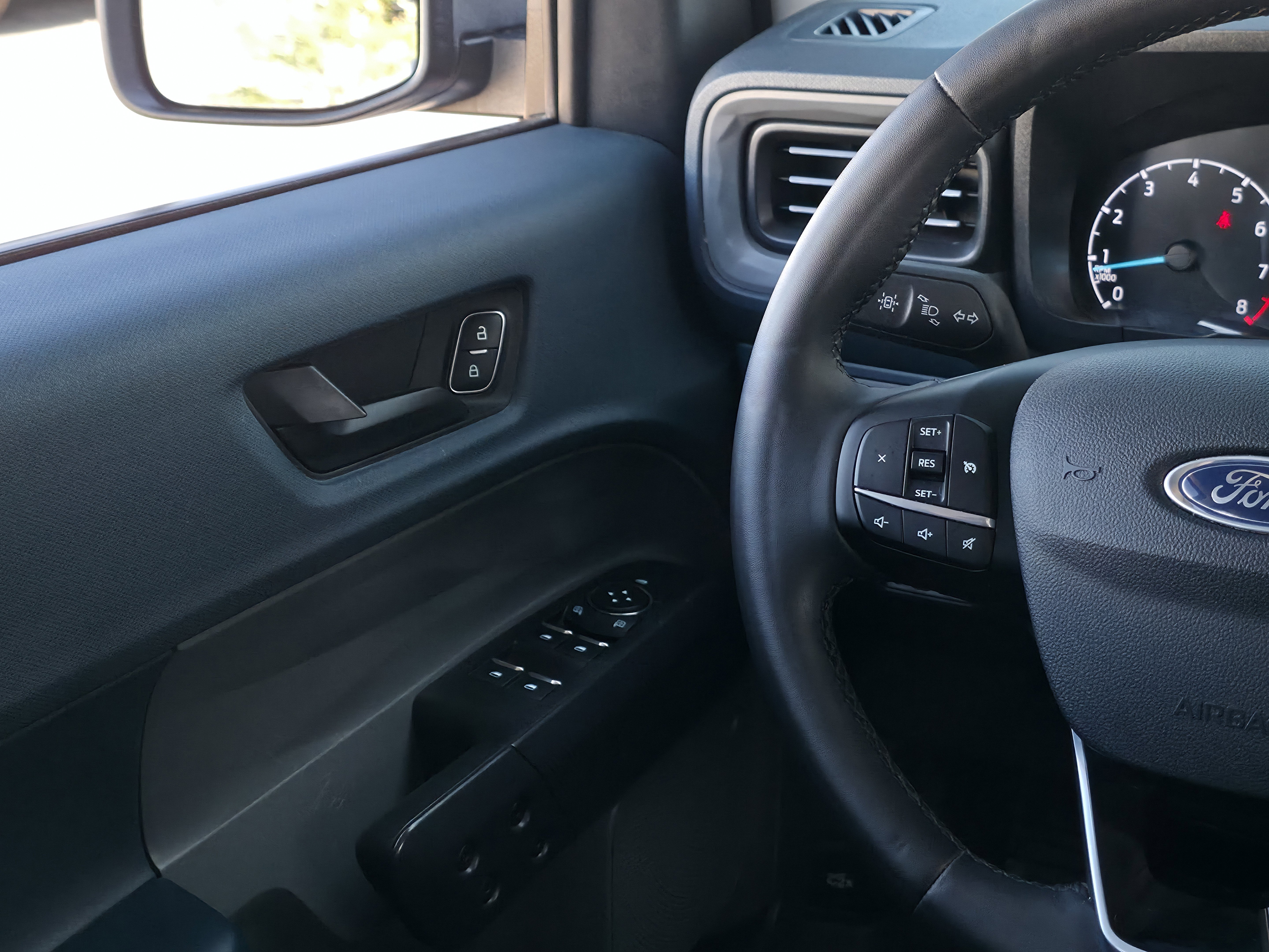 Used 2023 Ford Maverick XLT w/ Equipment Group 300A Standard image 29