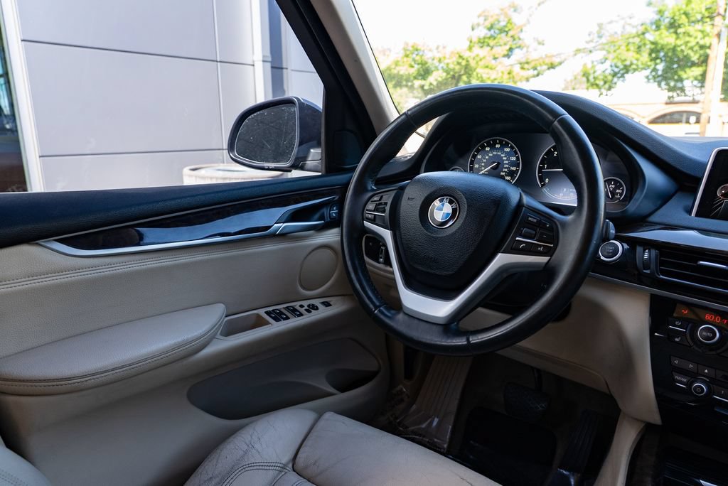 Used 2015 BMW X5 xDrive35d AWD/4WD image 12