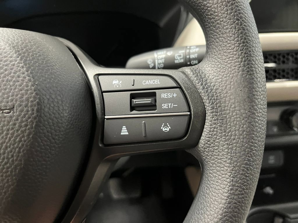New 2027 Honda HR-V LX image 17