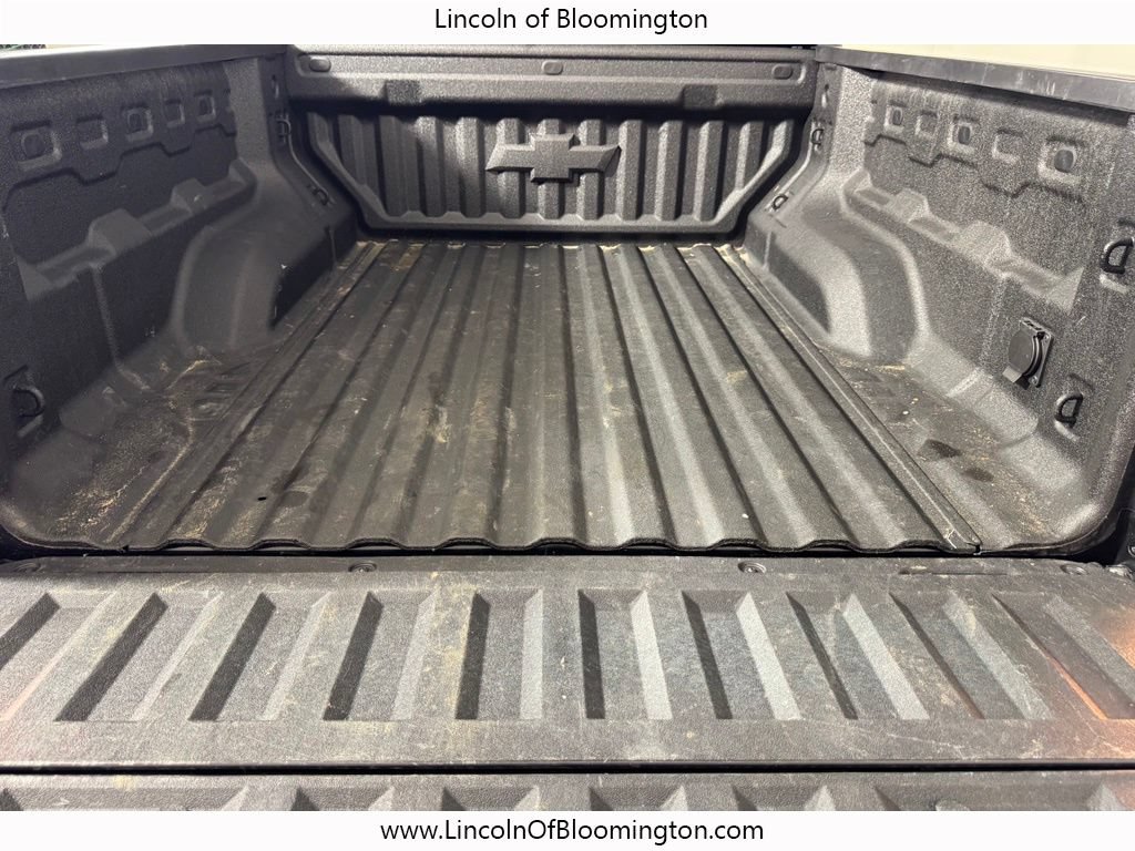 Used 2025 Chevrolet Colorado Z71 AWD/4WD image 14
