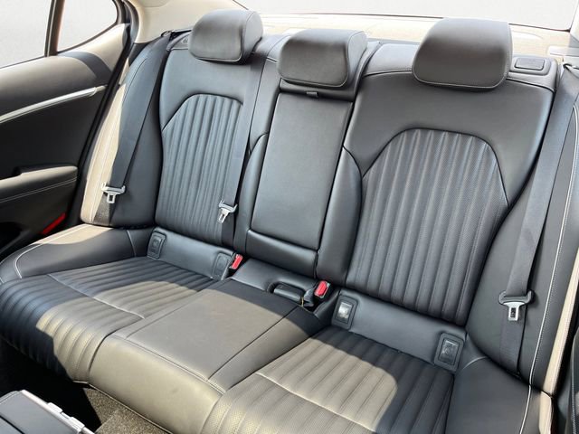 Used 2026 Genesis G70 2.5T Prestige image 14