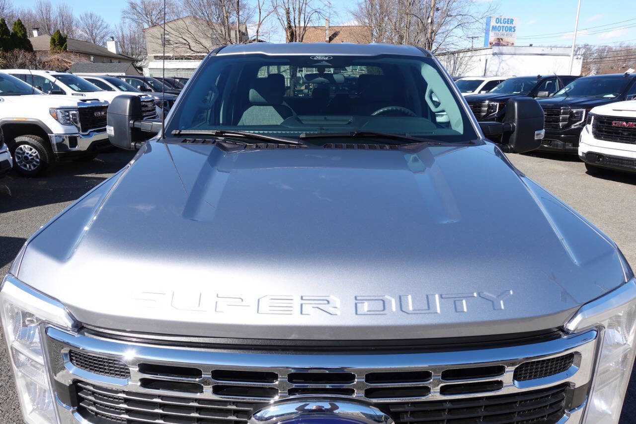 Used 2024 Ford F250 XLT image 6