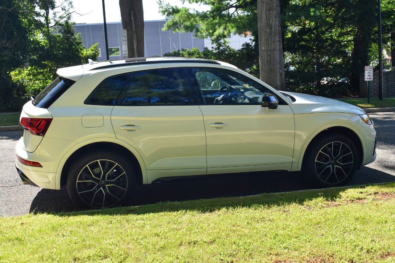Used 2023 Audi SQ5 Premium Plus w/ Premium Plus Package AWD/4WD image 8