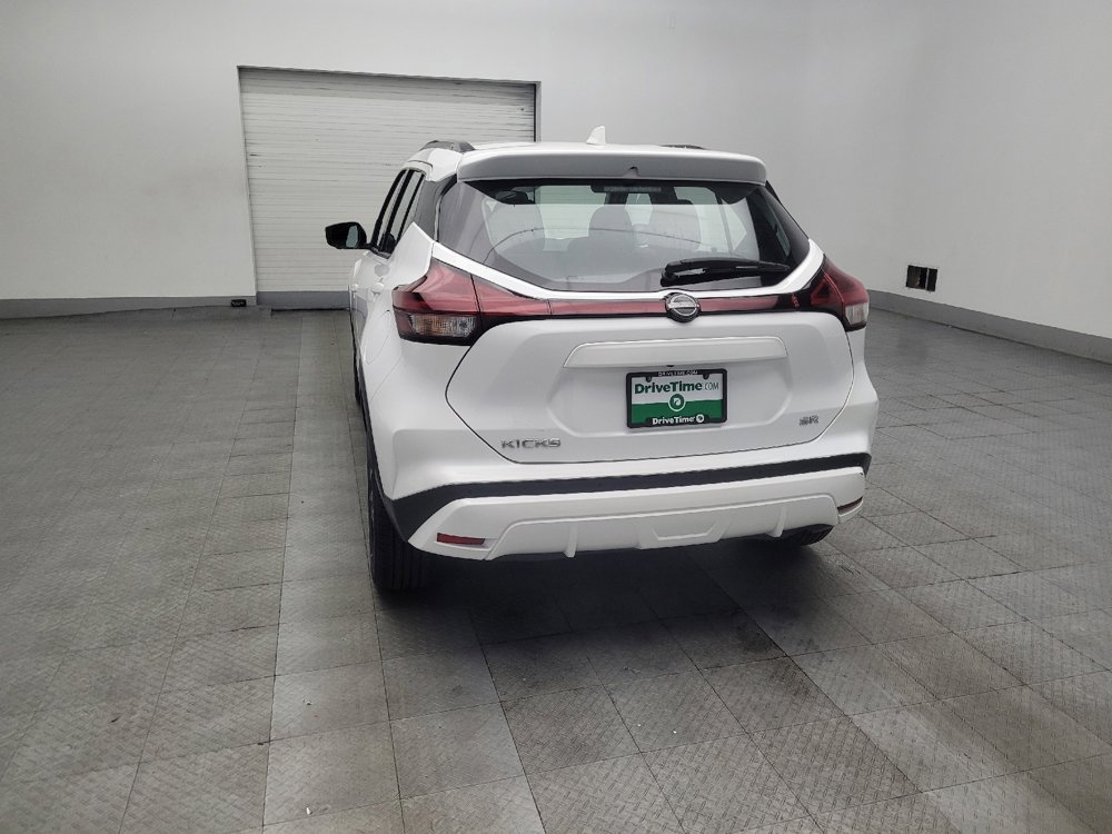 Used 2024 Nissan Kicks SR FWD image 6