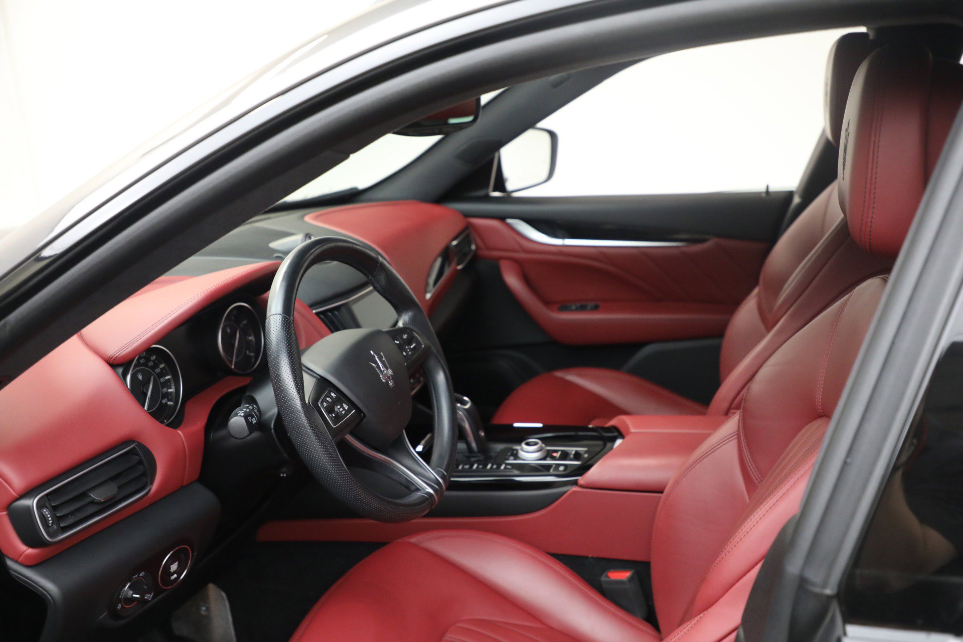 Certified 2022 Maserati Levante GT image 13