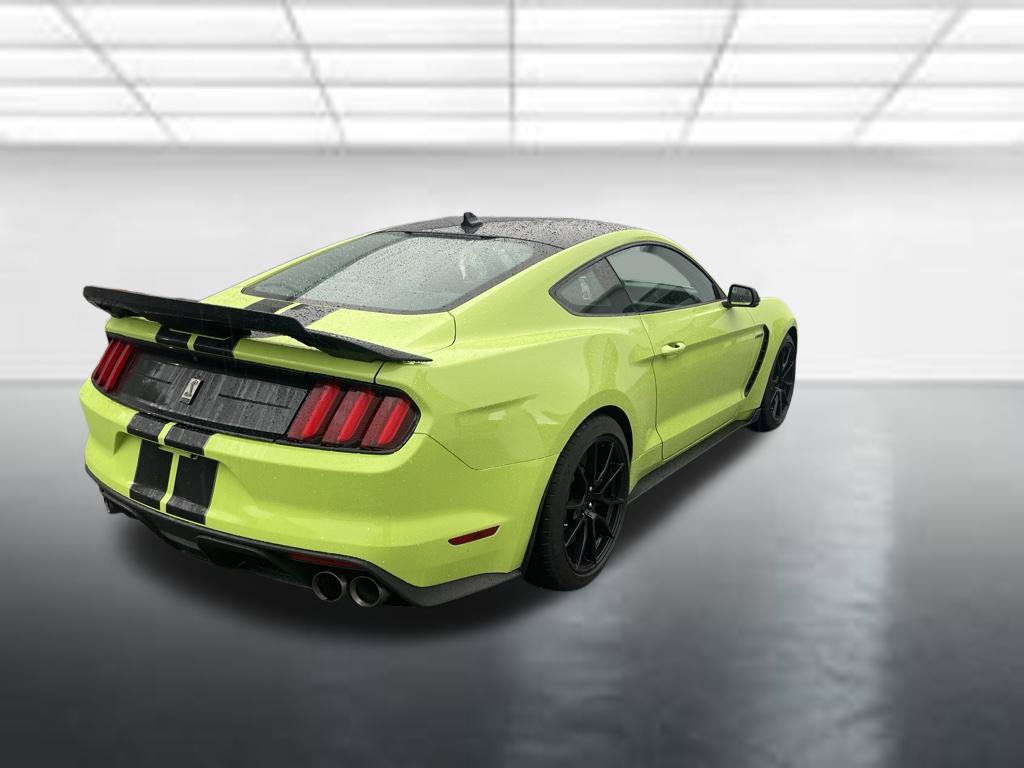 Used 2020 Ford Mustang Shelby GT350 w/ Technology Package RWD image 4