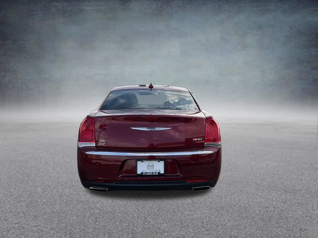 Used 2019 Chrysler 300 Touring w/ Quick Order Package 2EF image 8