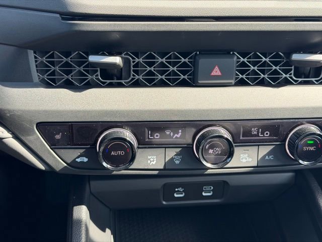 Certified 2023 Honda Accord EX image 27