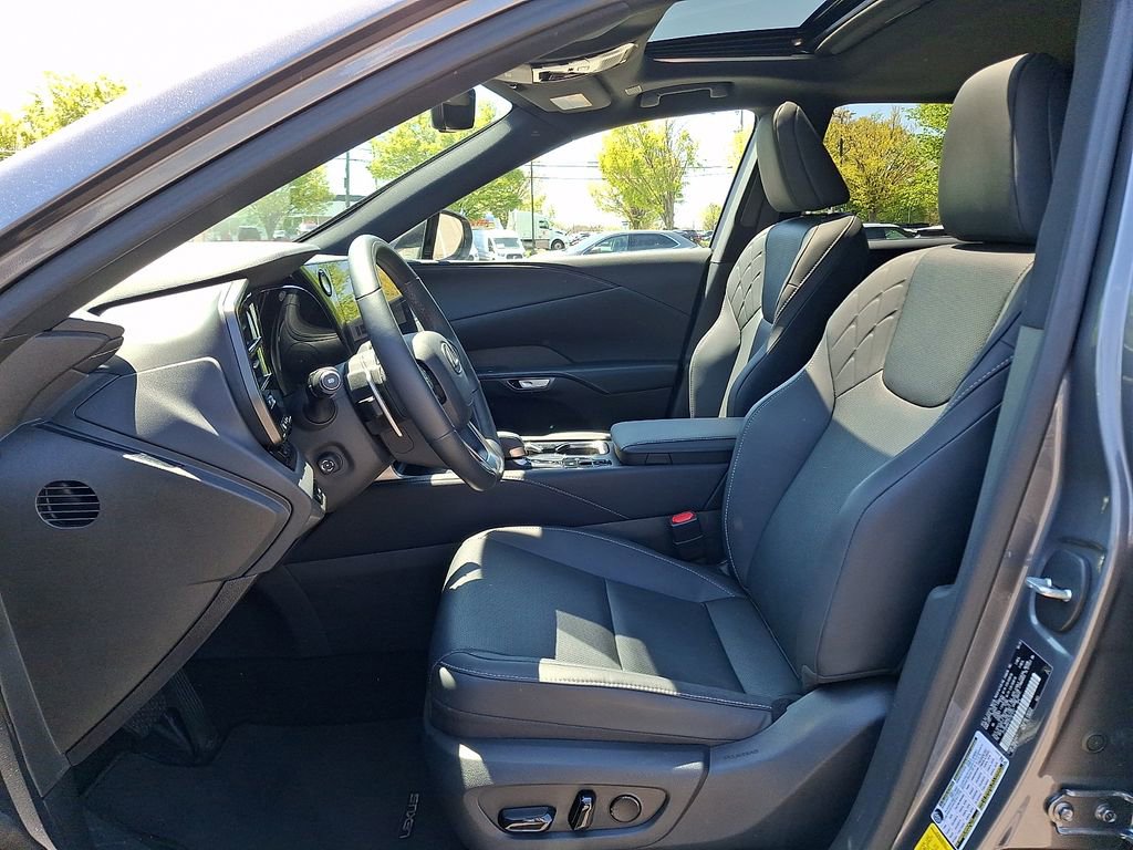 Used 2023 Lexus RX 350 Premium w/ Accessory Package (Z1) FWD image 15
