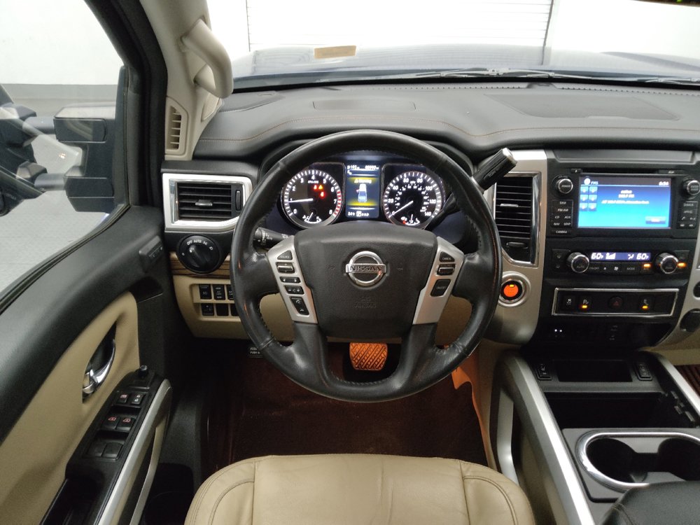 Used 2017 Nissan Titan SL w/ SL Towing Convenience Package RWD image 22