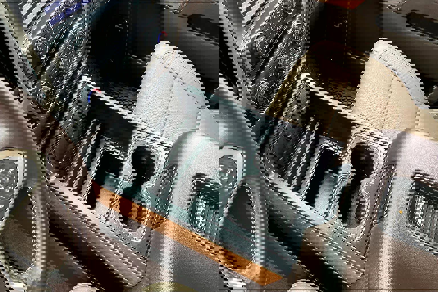 Used 2018 Chevrolet Silverado 1500 LTZ w/ Texas Edition RWD image 17