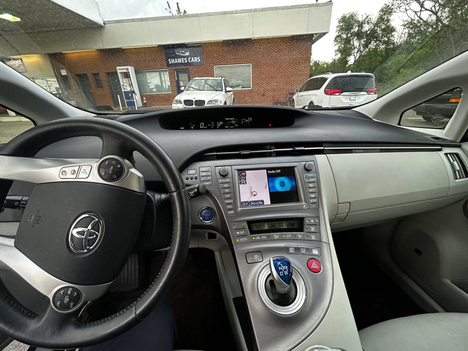 Used 2013 Toyota Prius Four w/ Deluxe Solar Roof Pkg FWD image 9