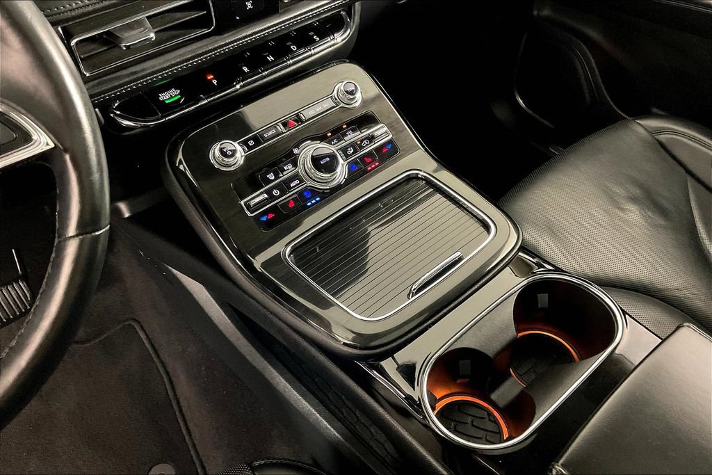 Used 2023 Lincoln Nautilus Reserve image 19