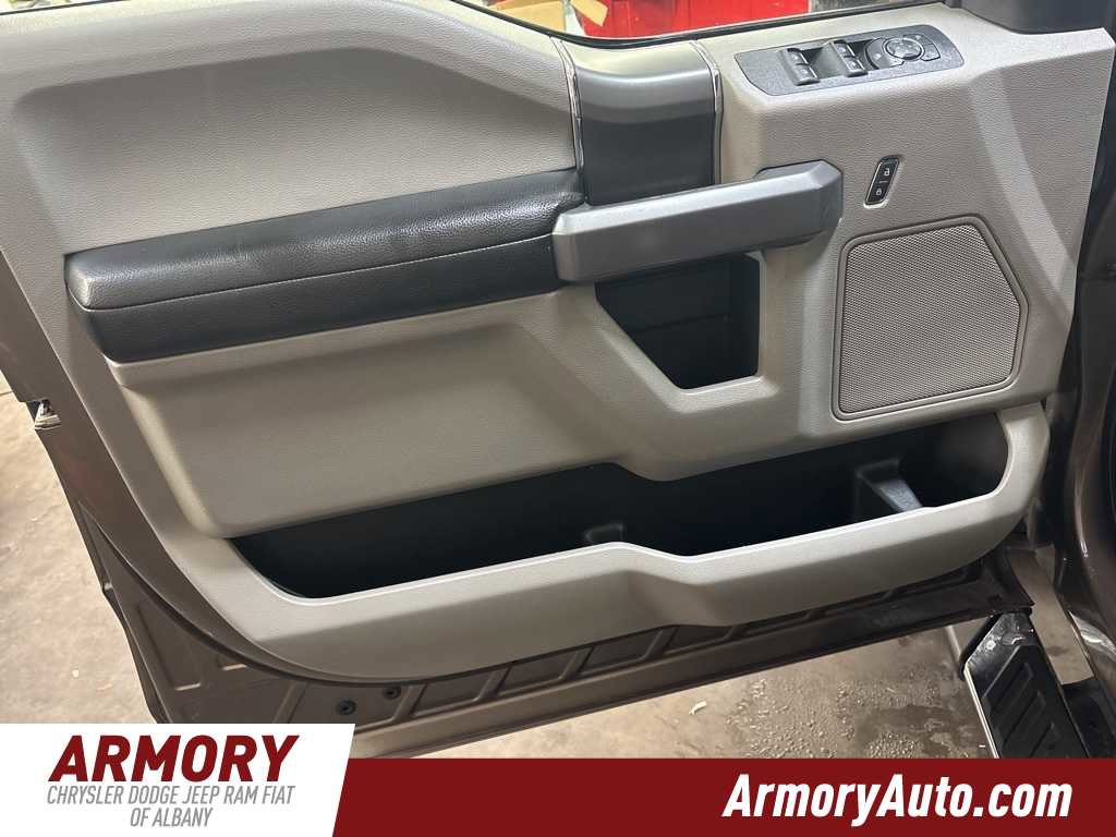 Used 2019 Ford F150 XLT w/ Equipment Group 302A Luxury image 8